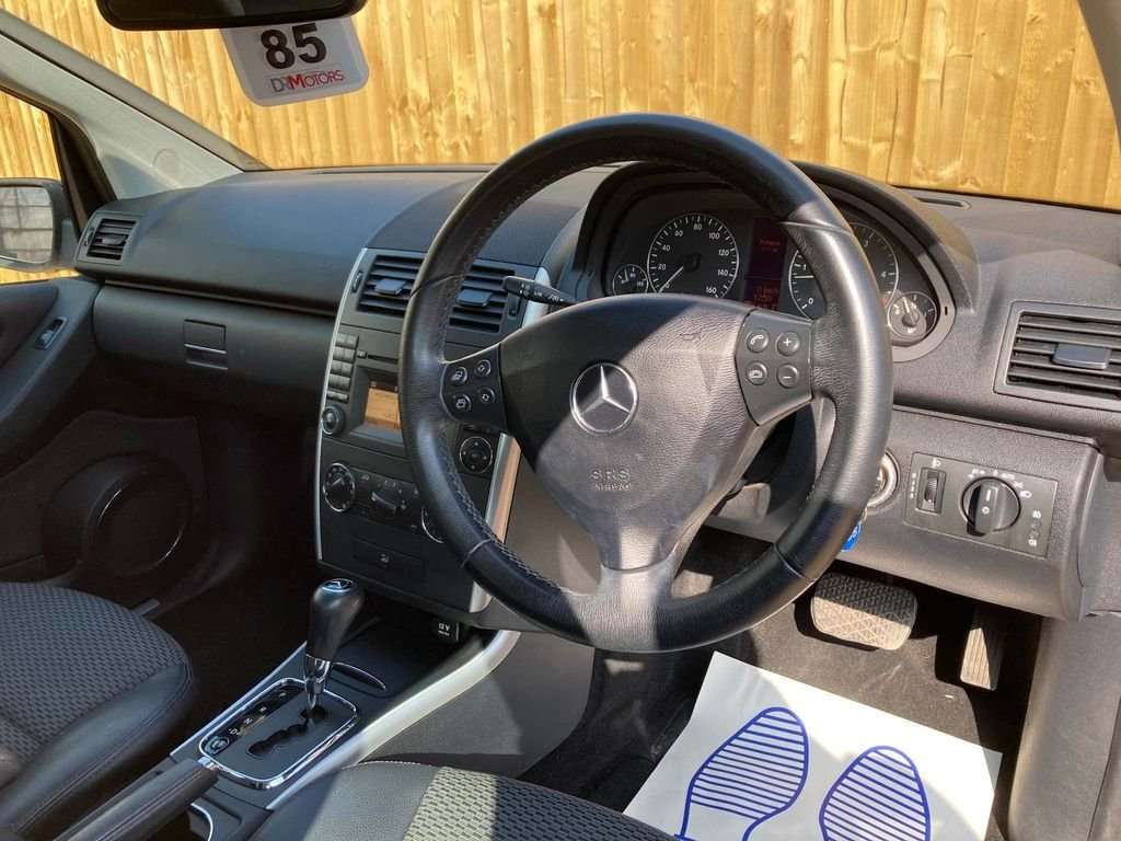 2012 MERCEDES A-CLASS 2012 MERCEDES A-CLASS