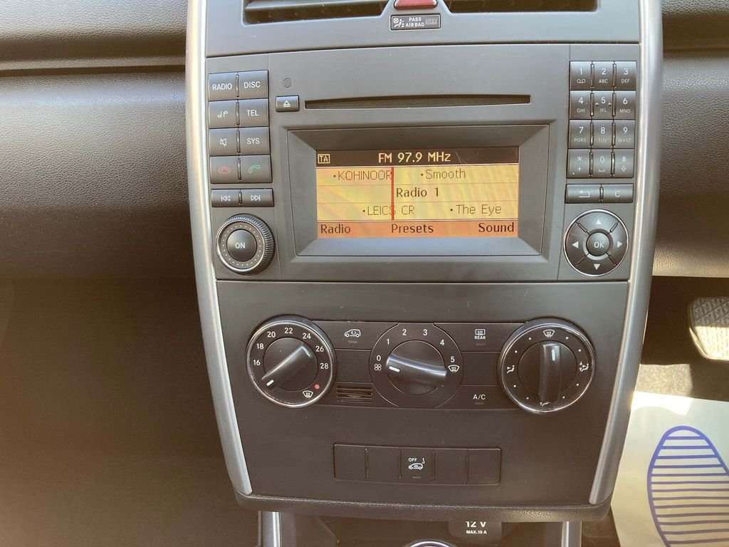 2012 MERCEDES A-CLASS 2012 MERCEDES A-CLASS