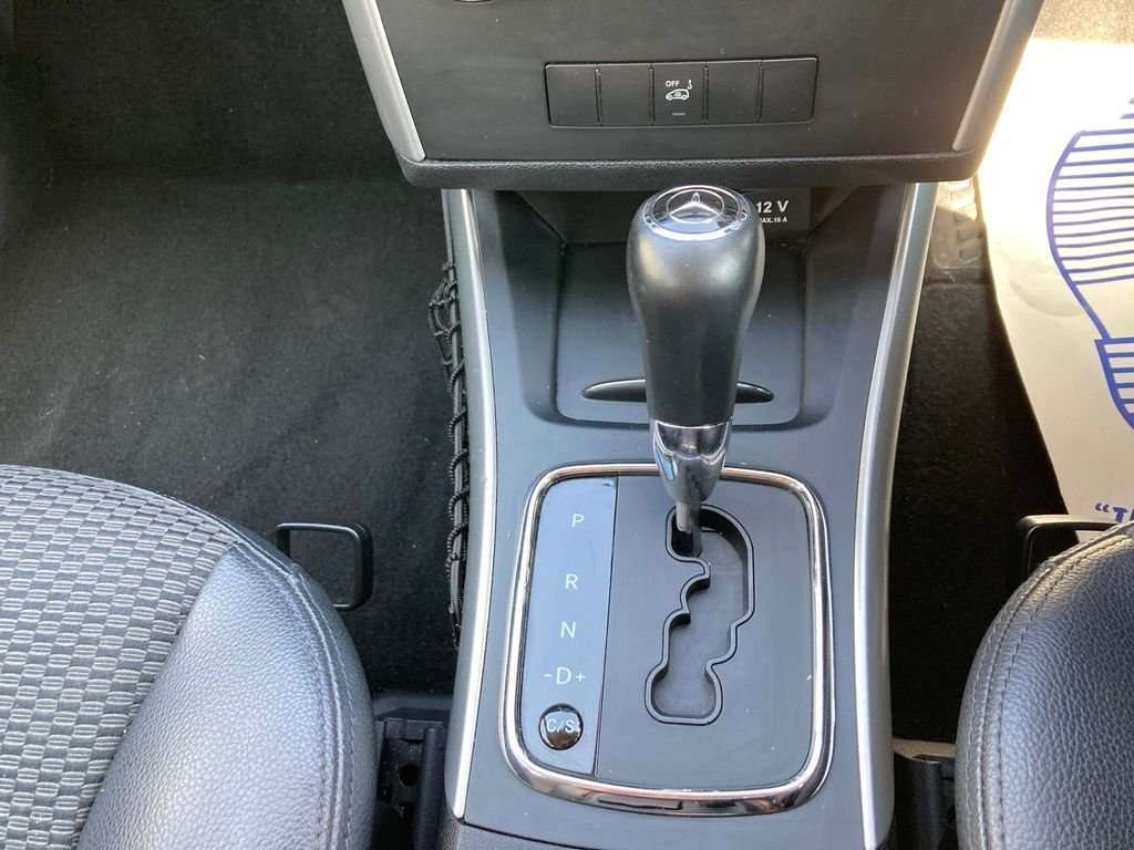 2012 MERCEDES A-CLASS 2012 MERCEDES A-CLASS