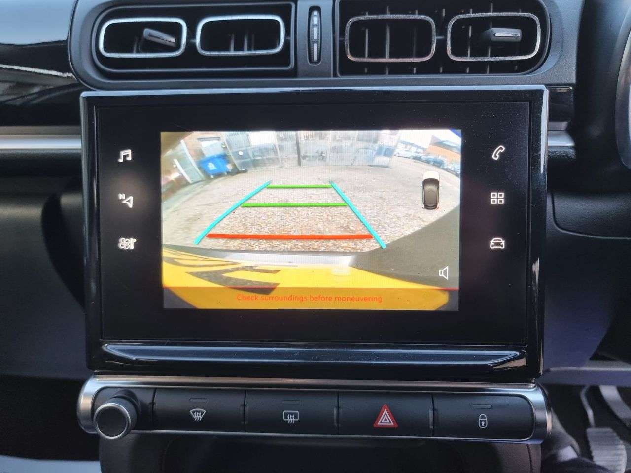 A 2019 CITROEN C3 1.2 PureTech Flair Hatchback 5dr Petrol Manual Euro 6 (s/s) (82 ps) ++ 18 M A 2019 CITROEN C3 1.2 PureTech Flair Hatchback 5dr Petrol Manual Euro 6 (s/s) (82 ps) ++ 18 M