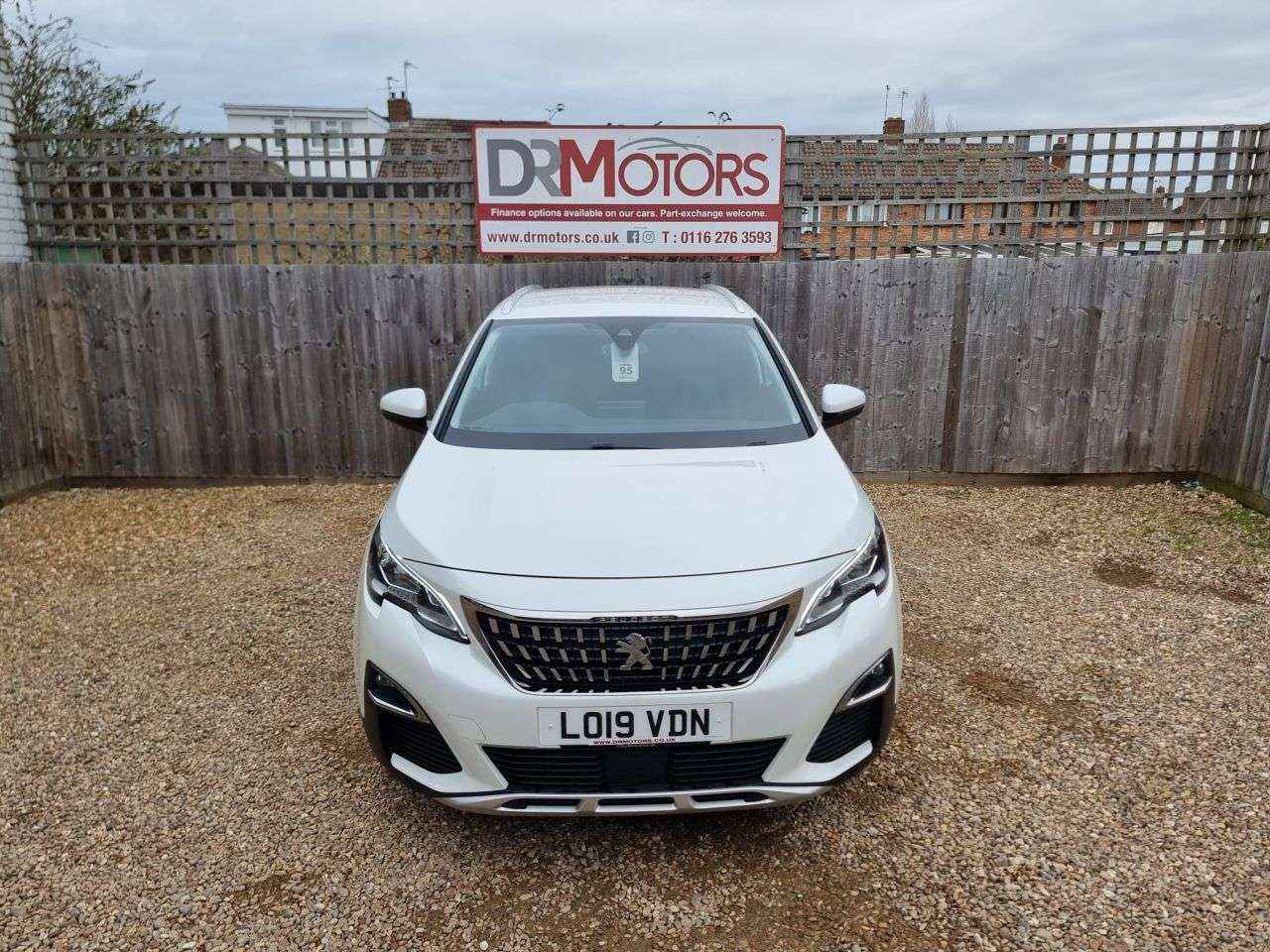 2019 PEUGEOT 3008 2019 PEUGEOT 3008