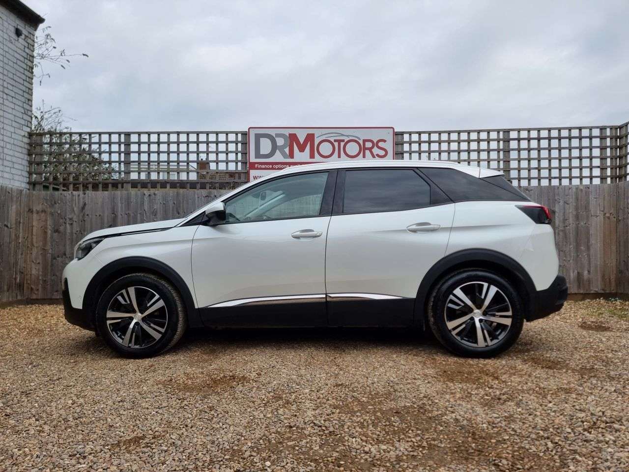 2019 PEUGEOT 3008 2019 PEUGEOT 3008