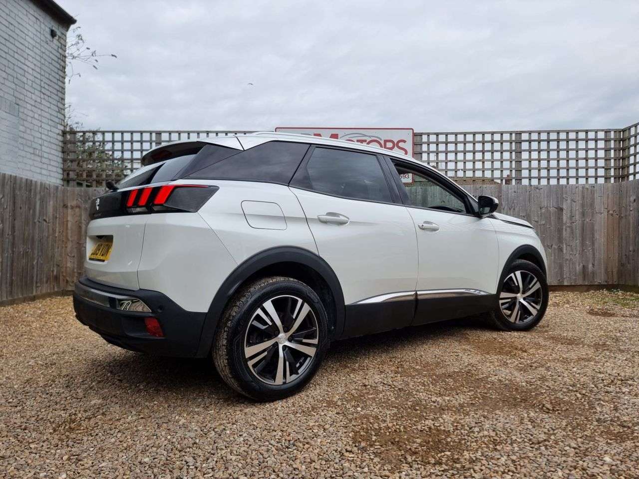 2019 PEUGEOT 3008 2019 PEUGEOT 3008