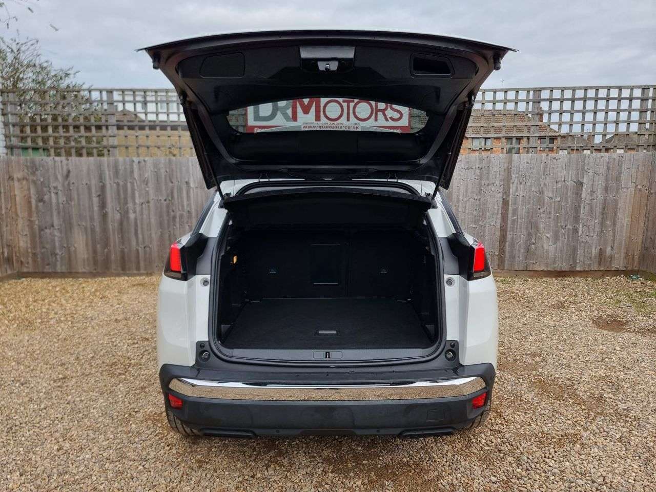 2019 PEUGEOT 3008 2019 PEUGEOT 3008