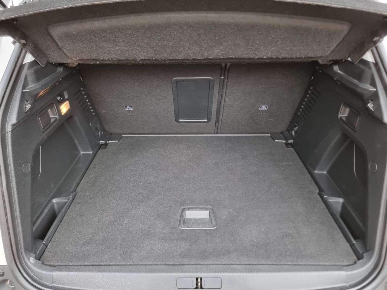 2019 PEUGEOT 3008 2019 PEUGEOT 3008