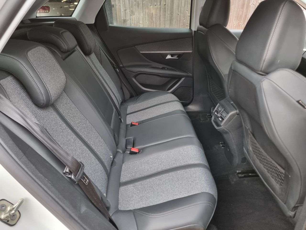 2019 PEUGEOT 3008 2019 PEUGEOT 3008
