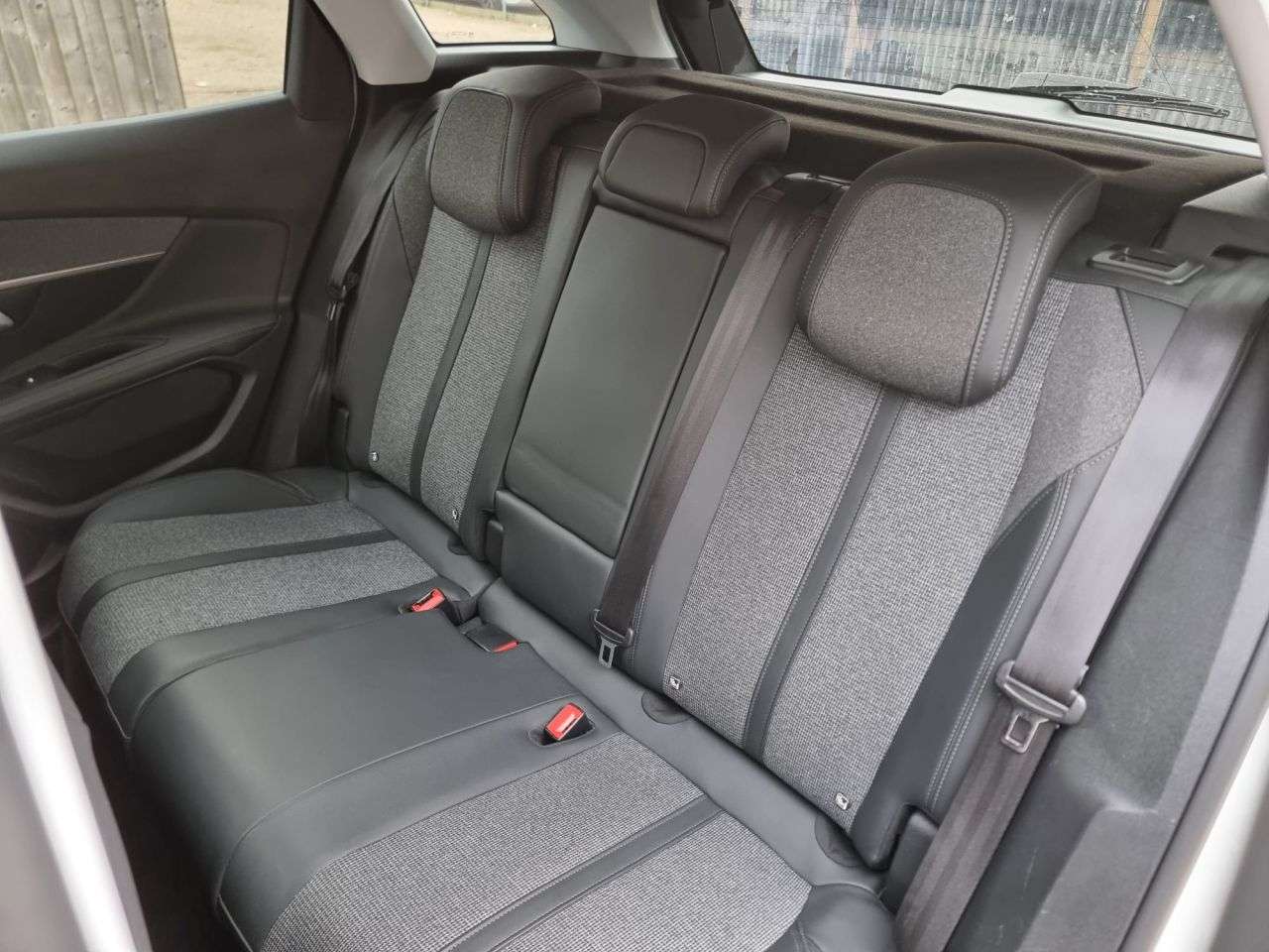 2019 PEUGEOT 3008 2019 PEUGEOT 3008