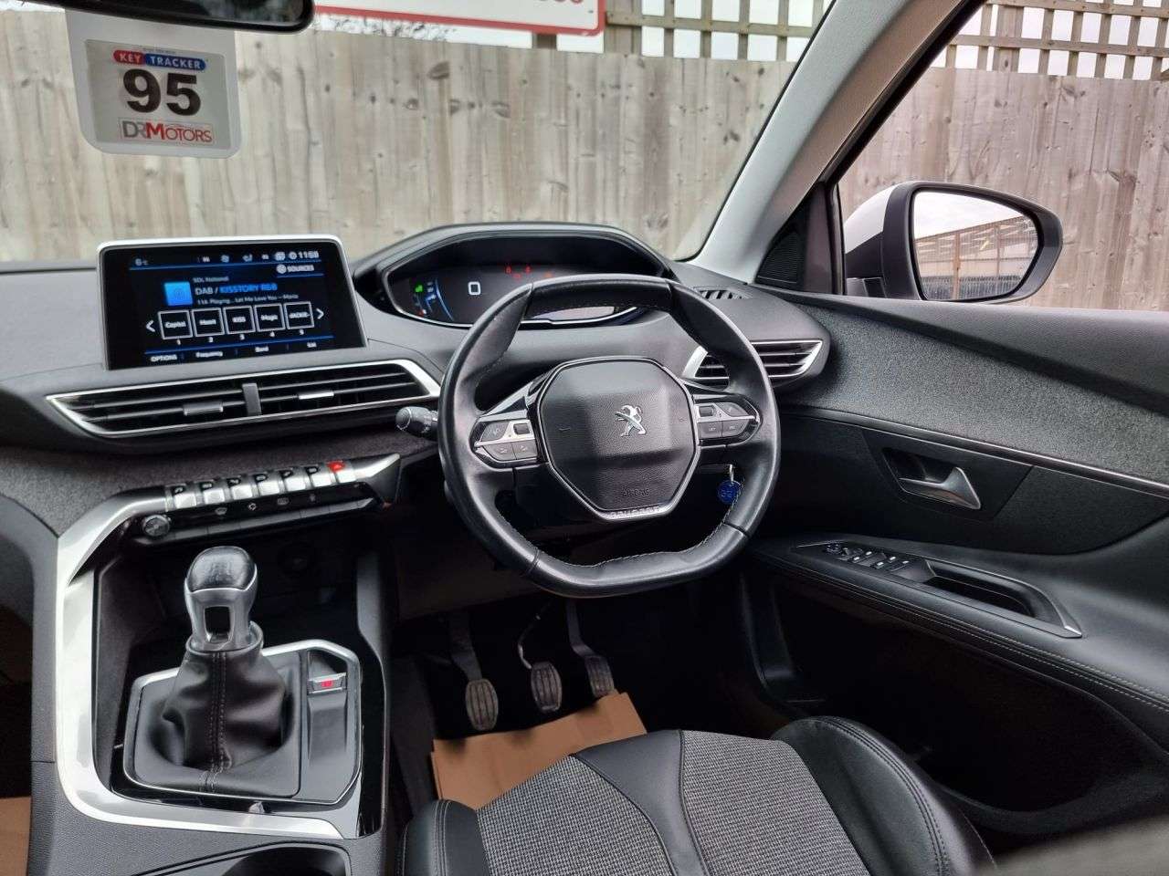 2019 PEUGEOT 3008 2019 PEUGEOT 3008