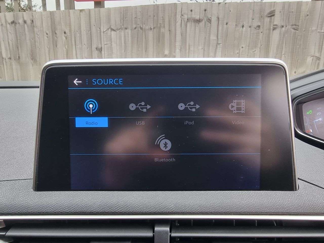 2019 PEUGEOT 3008 2019 PEUGEOT 3008