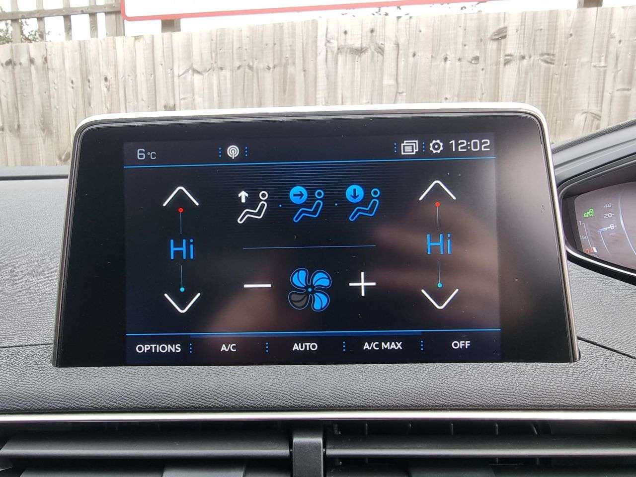 2019 PEUGEOT 3008 2019 PEUGEOT 3008