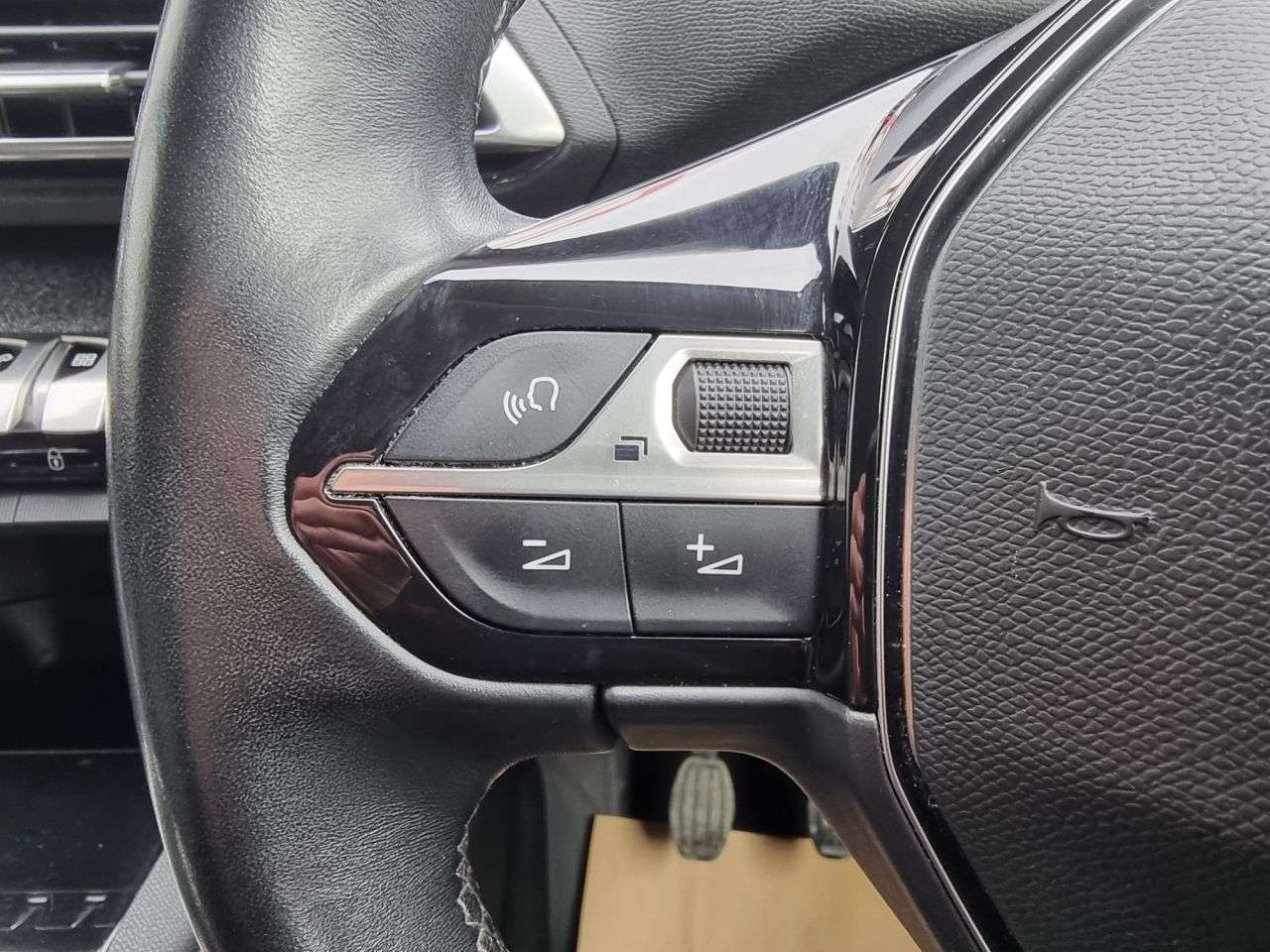 2019 PEUGEOT 3008 2019 PEUGEOT 3008