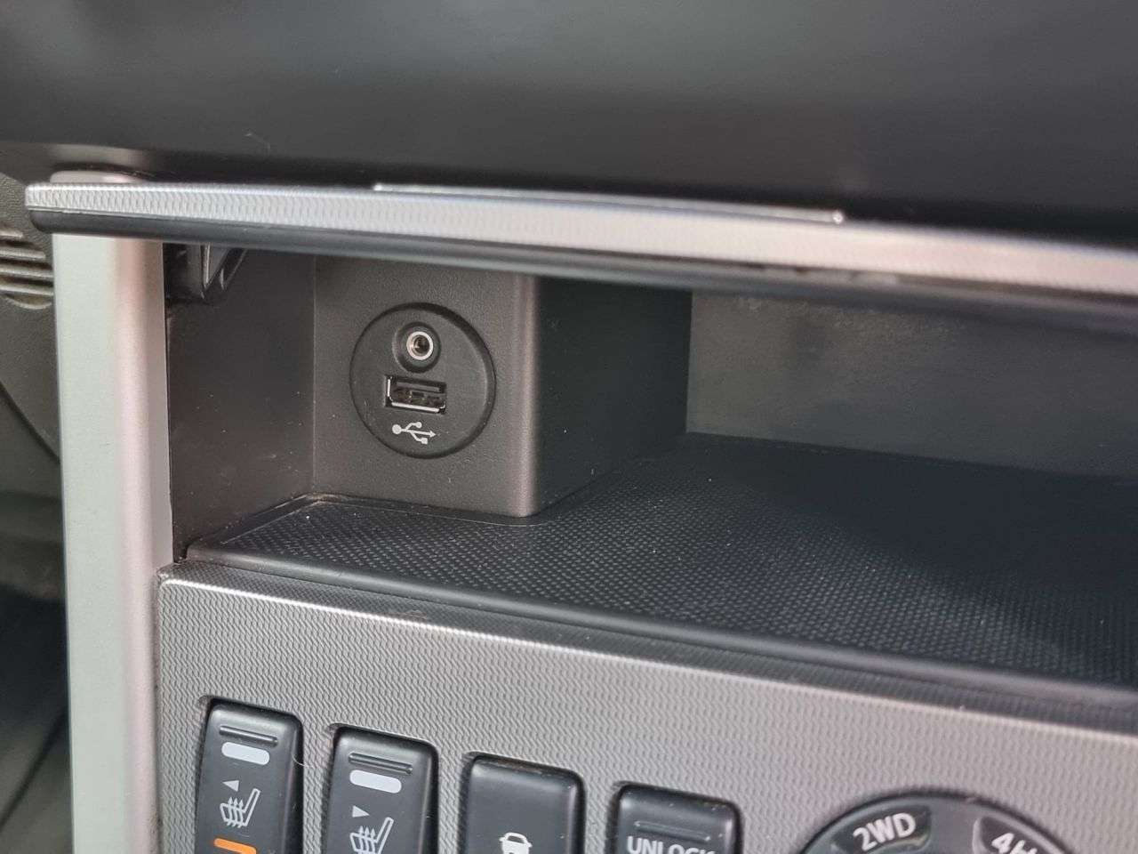 0 NISSAN NAVARA 0 NISSAN NAVARA