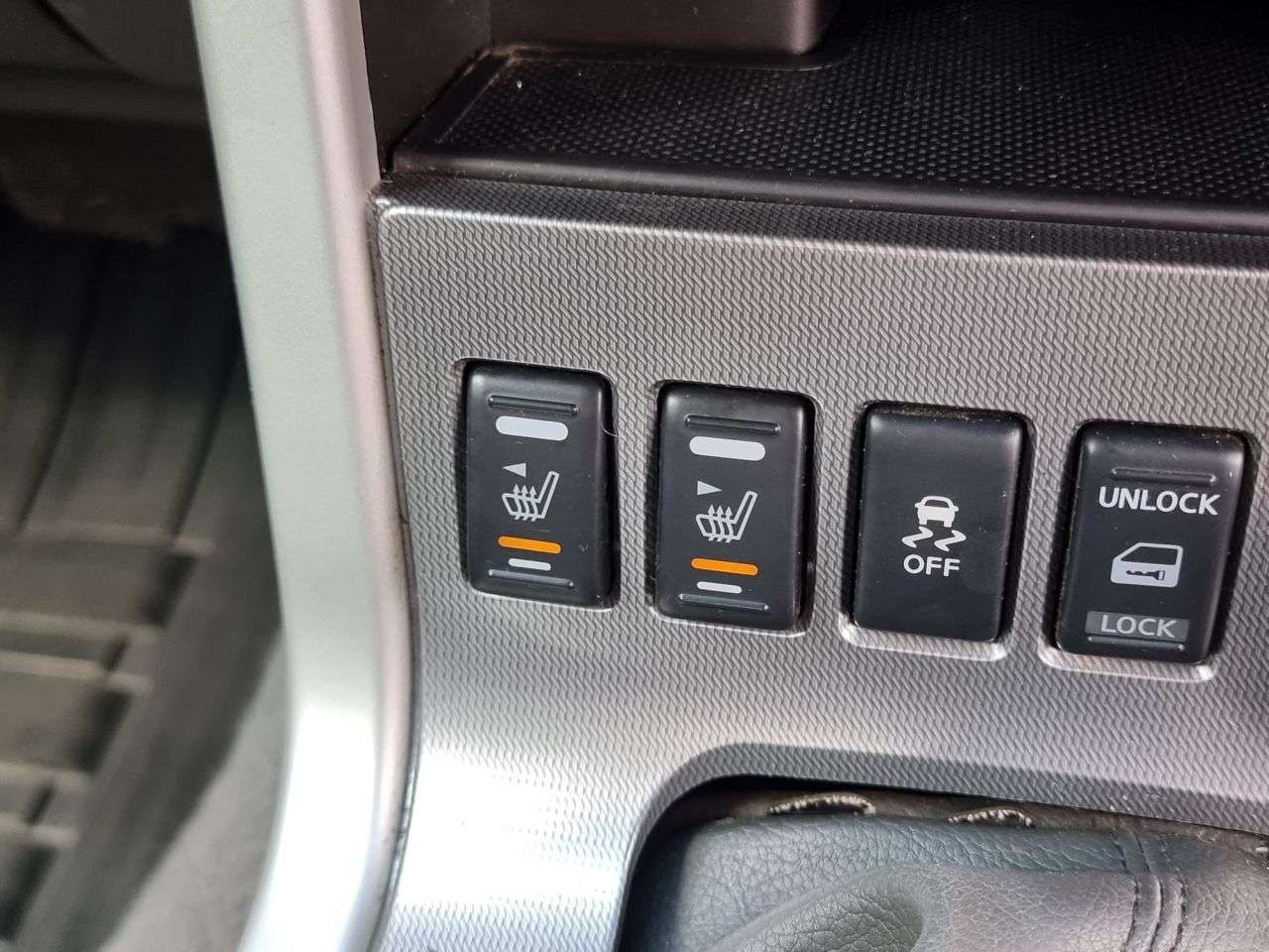 0 NISSAN NAVARA 0 NISSAN NAVARA