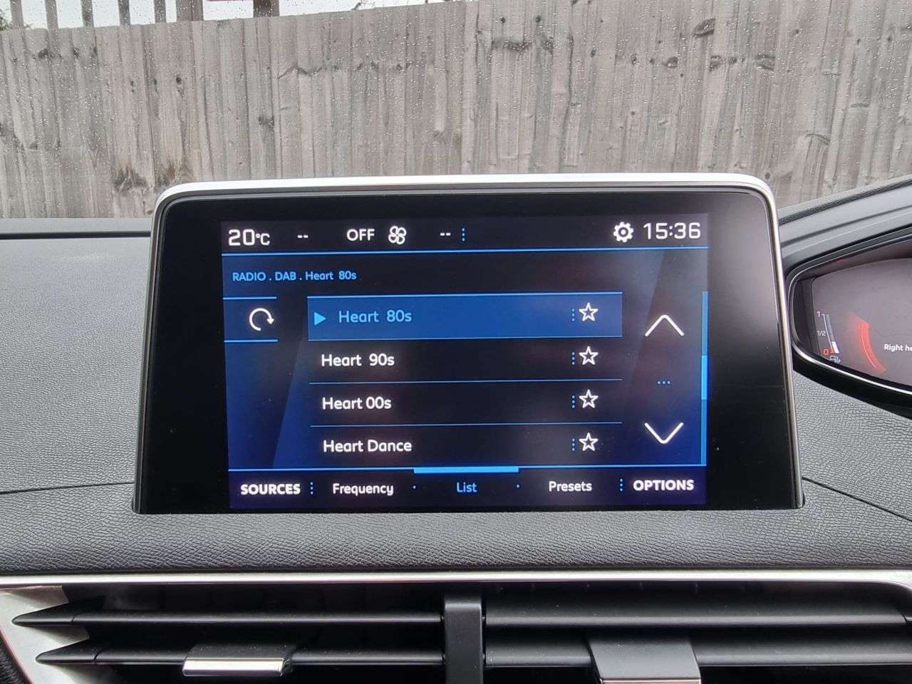 2019 PEUGEOT 5008 2019 PEUGEOT 5008