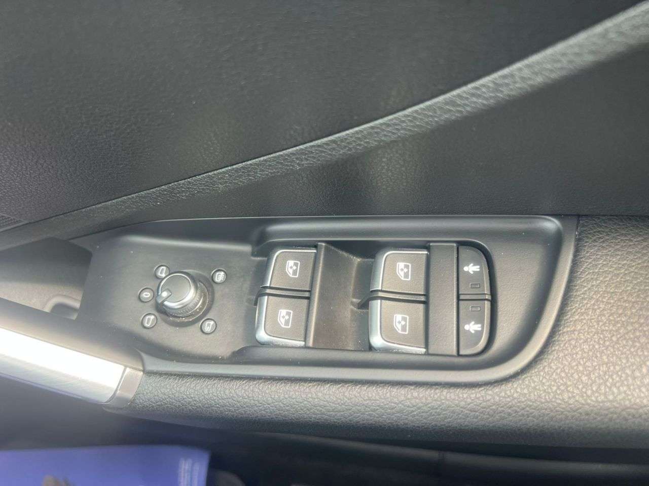 2020 AUDI Q2 2020 AUDI Q2