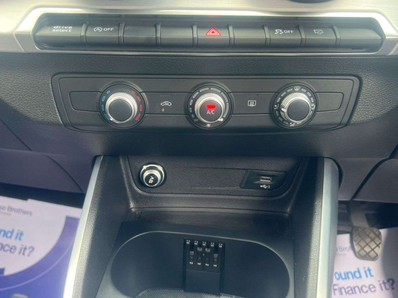 2020 AUDI Q2 2020 AUDI Q2