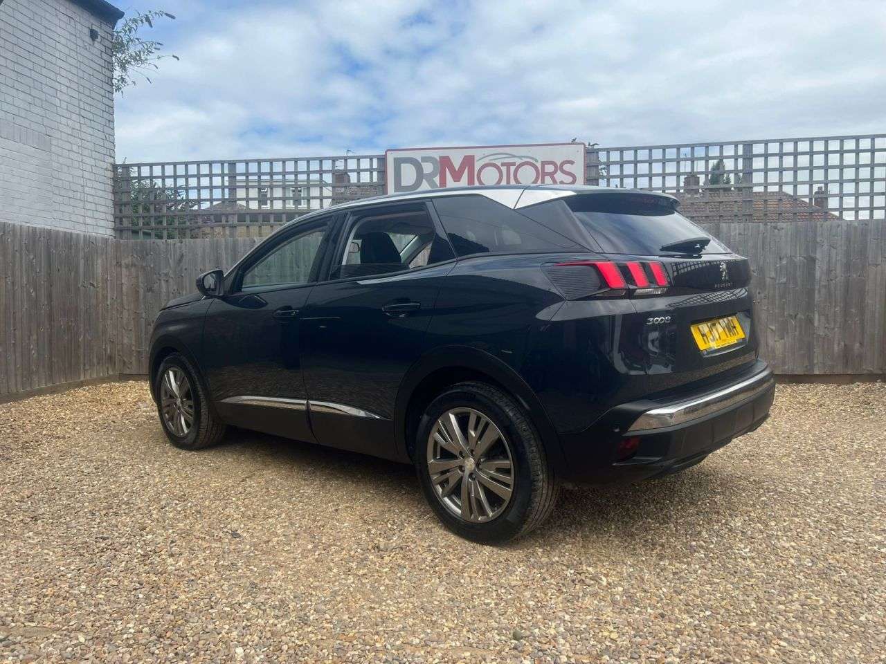 2017 PEUGEOT 3008 2017 PEUGEOT 3008