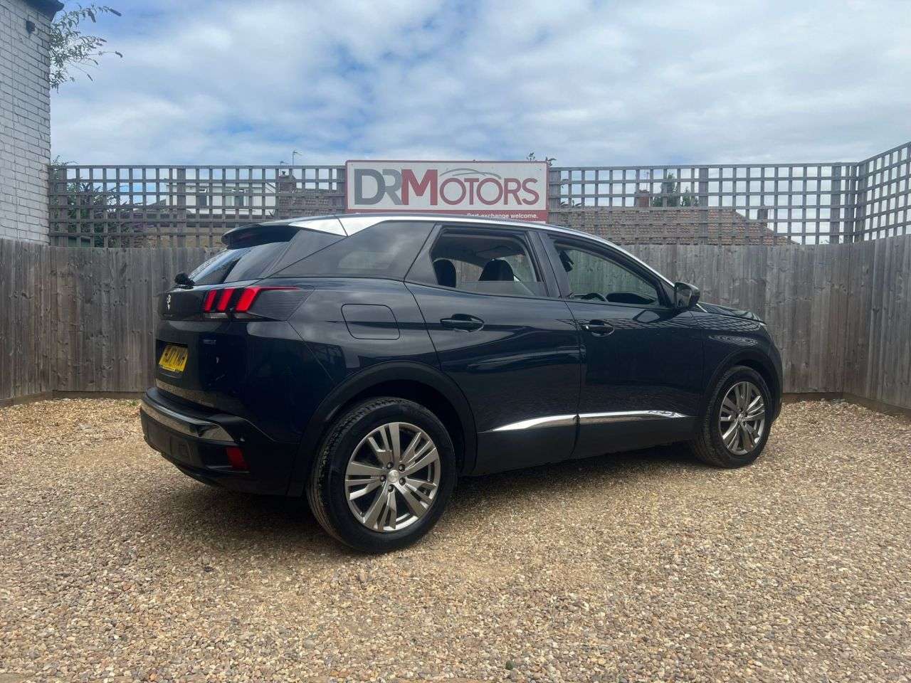 2017 PEUGEOT 3008 2017 PEUGEOT 3008