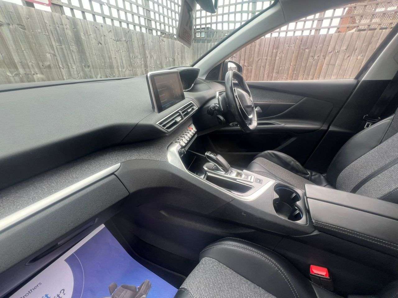 2017 PEUGEOT 3008 2017 PEUGEOT 3008