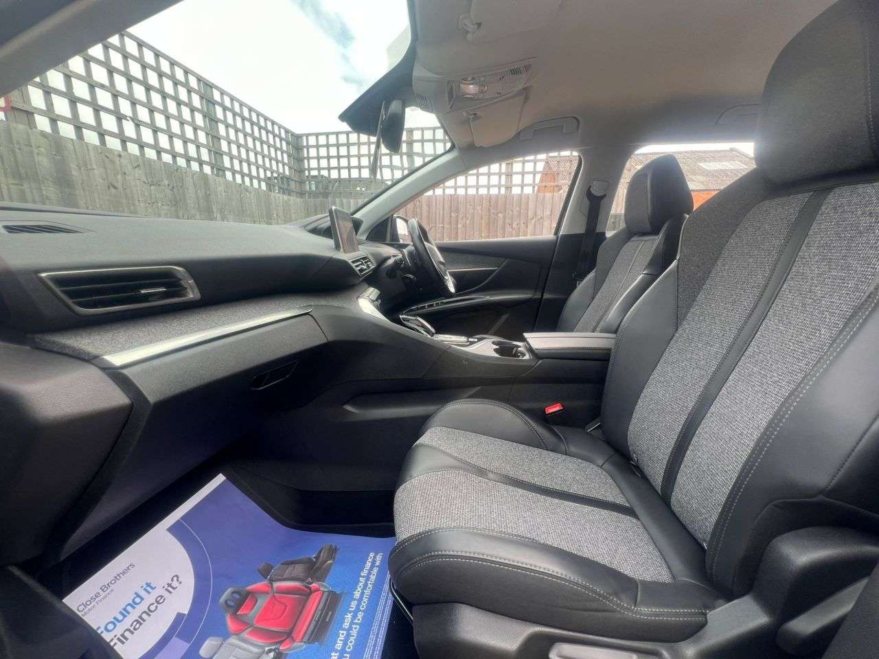 2017 PEUGEOT 3008 2017 PEUGEOT 3008