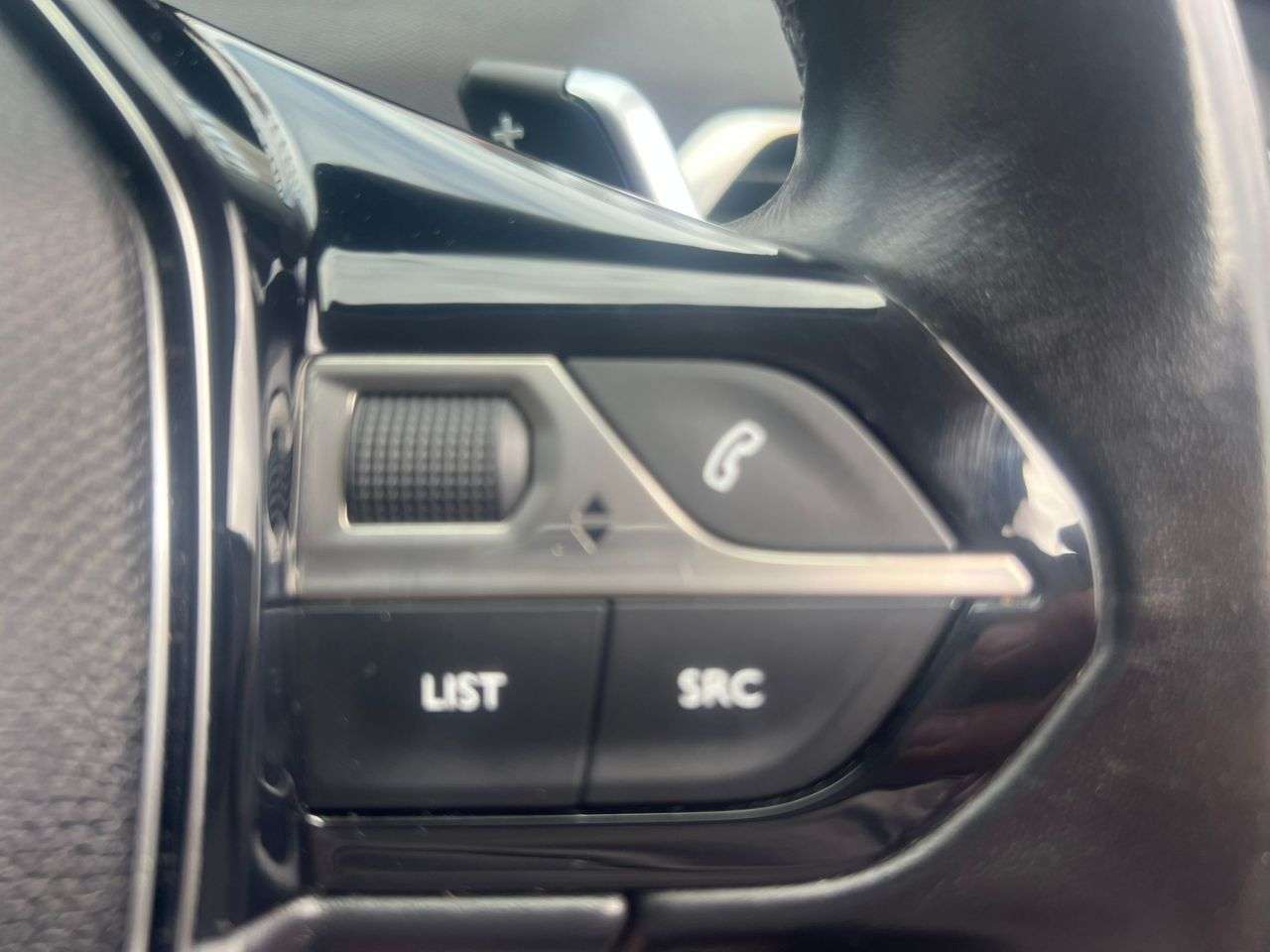 2017 PEUGEOT 3008 2017 PEUGEOT 3008