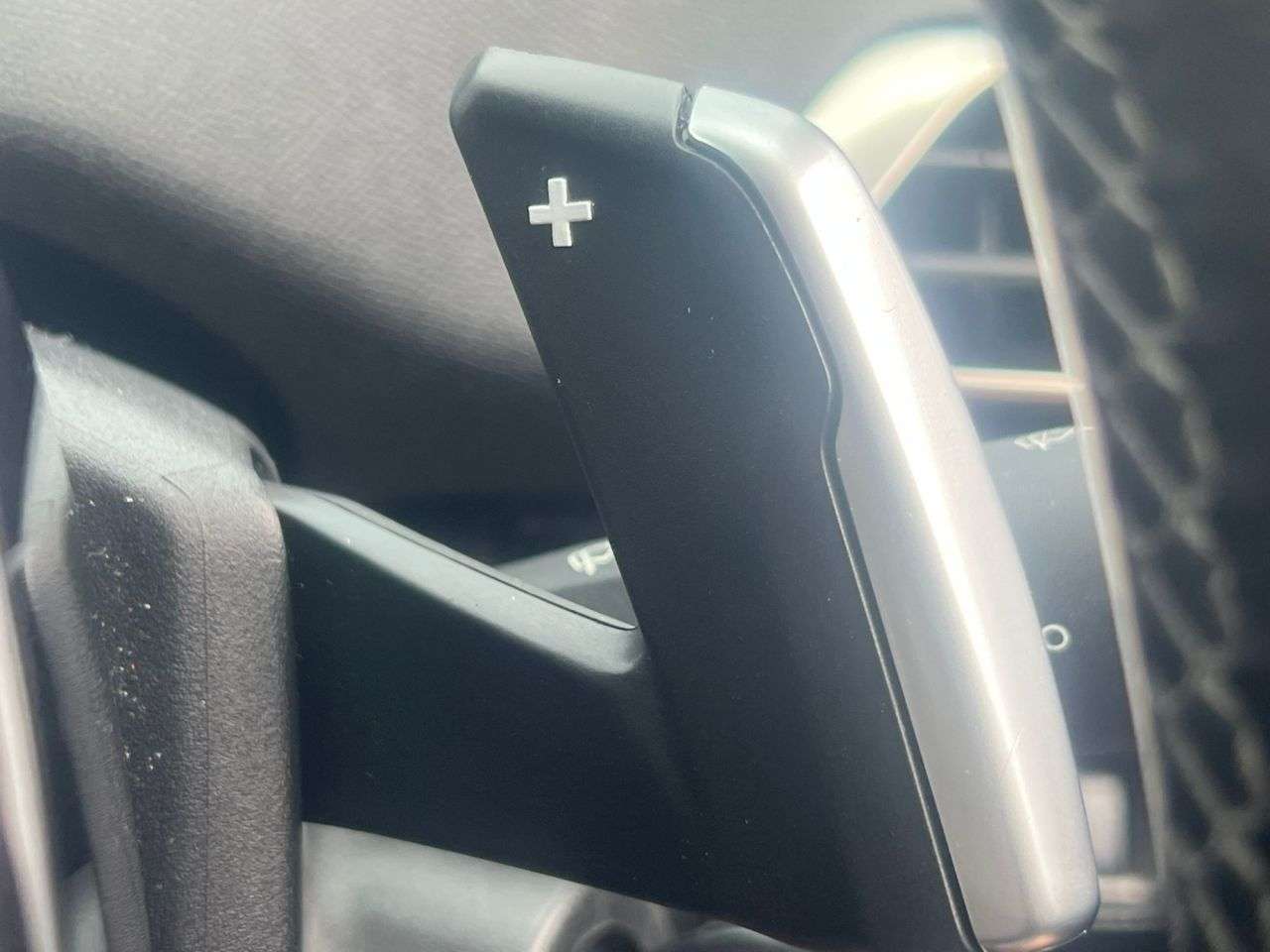2017 PEUGEOT 3008 2017 PEUGEOT 3008