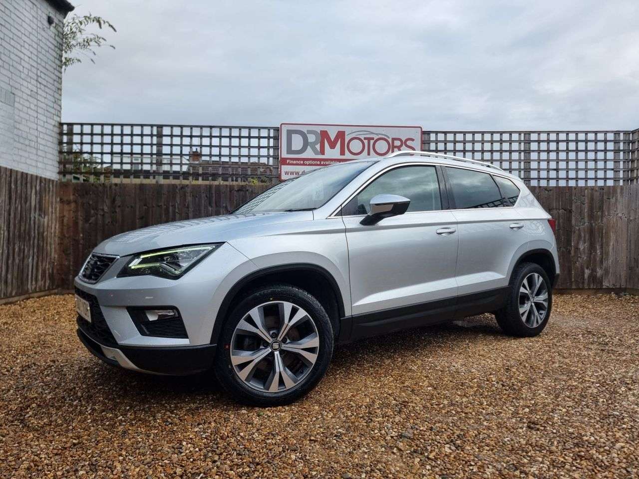 2017 SEAT ATECA 2017 SEAT ATECA