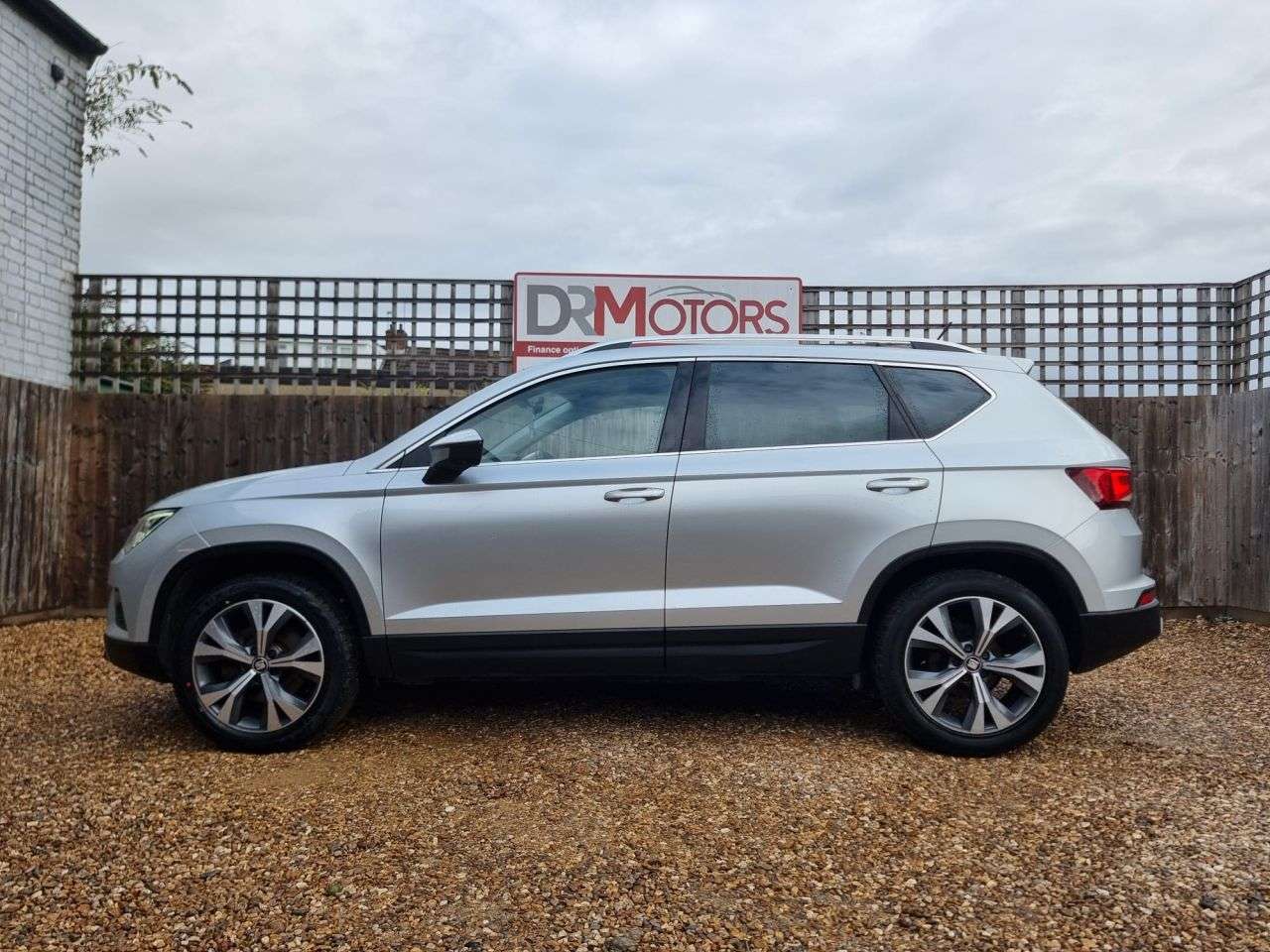 2017 SEAT ATECA 2017 SEAT ATECA