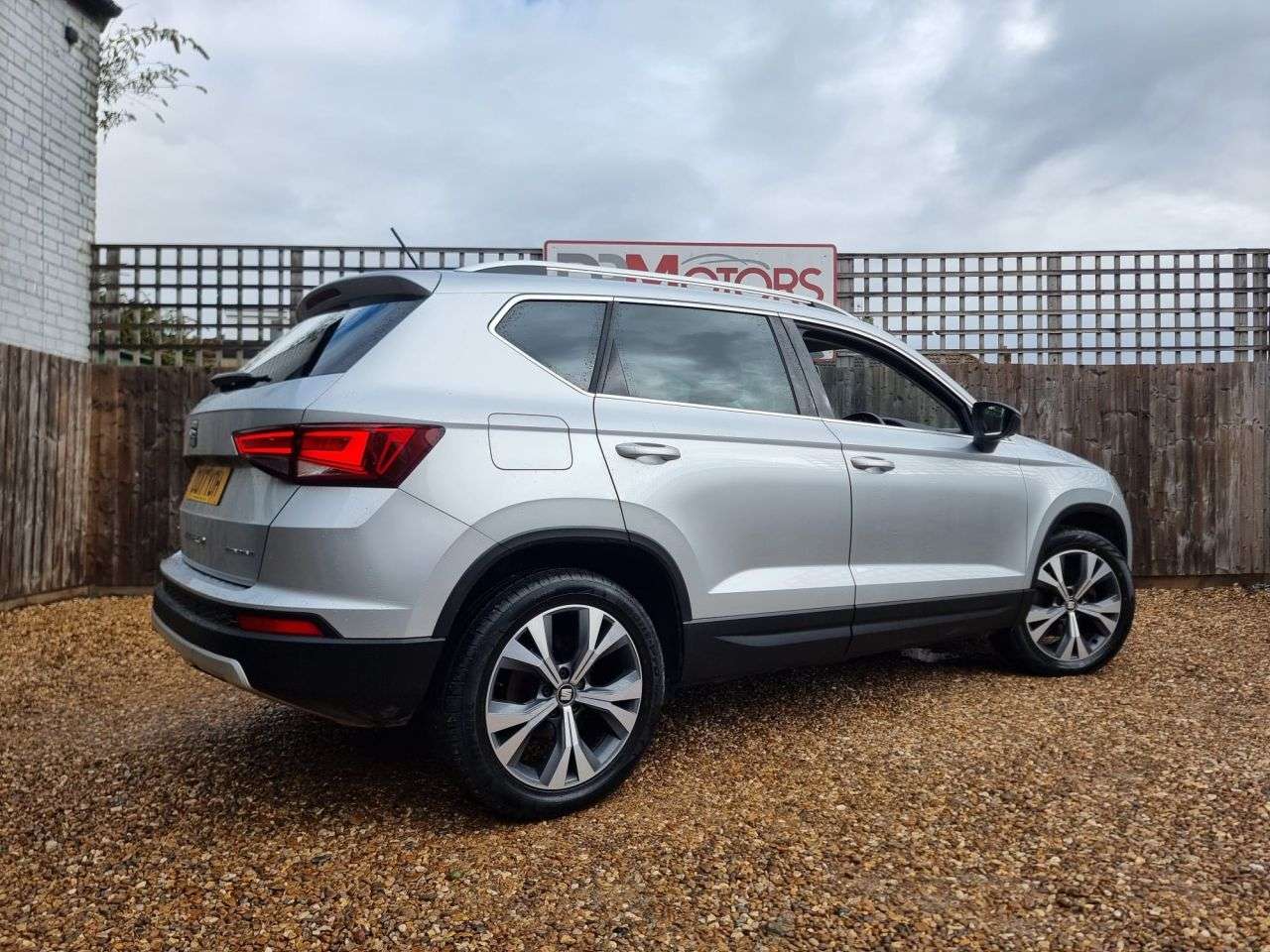 2017 SEAT ATECA 2017 SEAT ATECA