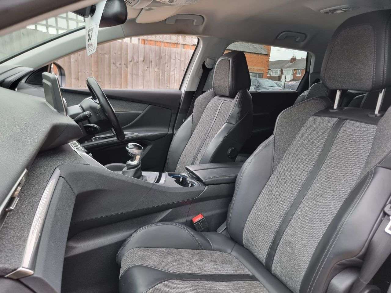 2018 PEUGEOT 5008 2018 PEUGEOT 5008