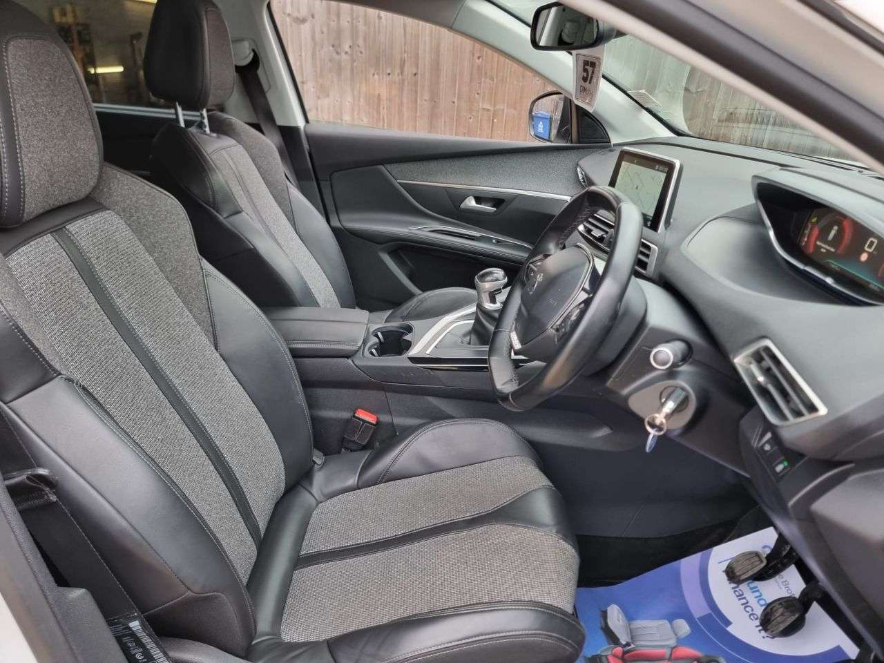 2018 PEUGEOT 5008 2018 PEUGEOT 5008