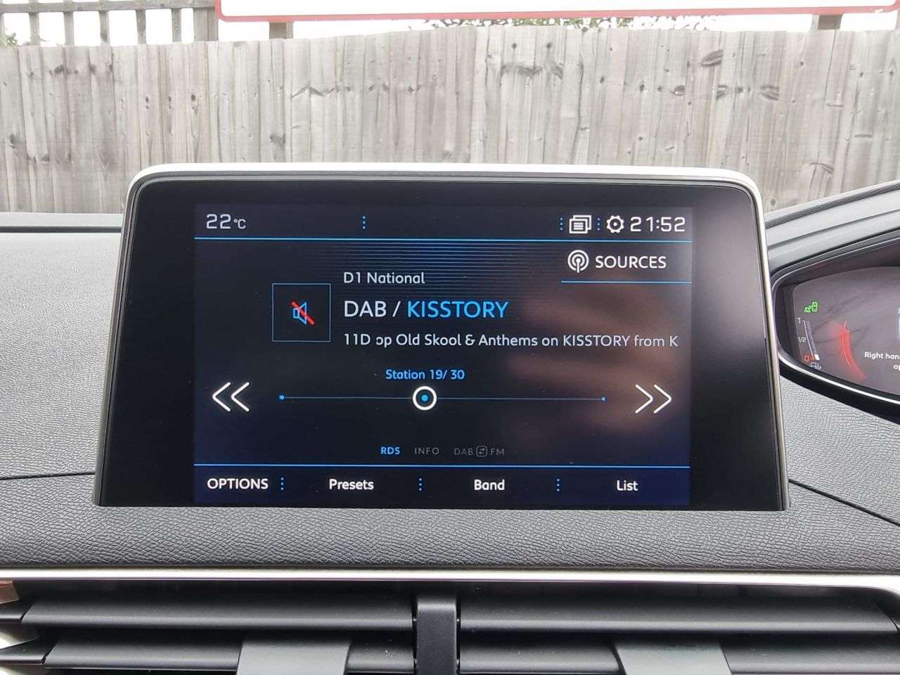 2018 PEUGEOT 5008 2018 PEUGEOT 5008