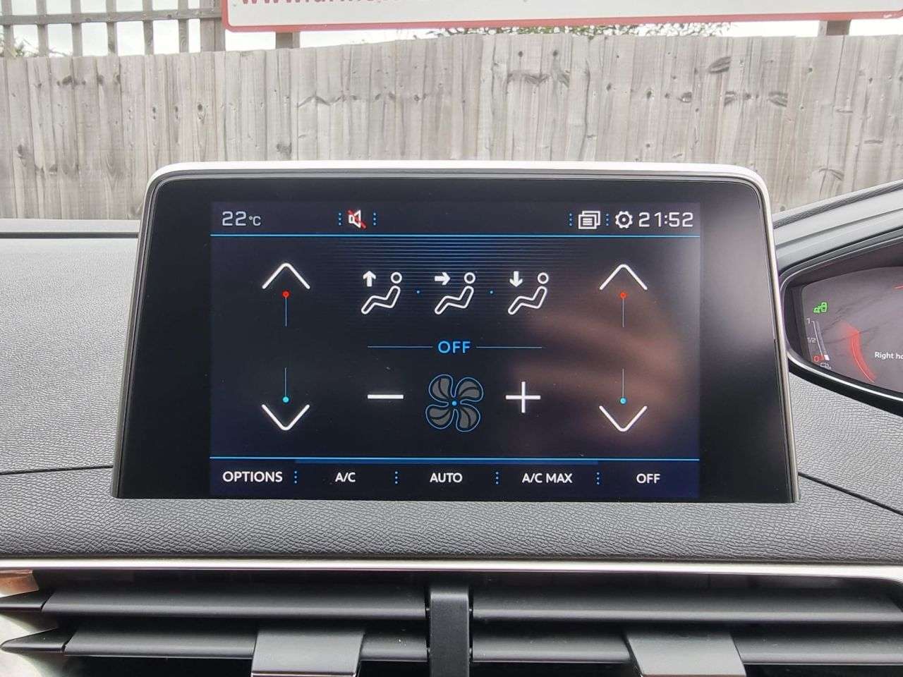 2018 PEUGEOT 5008 2018 PEUGEOT 5008