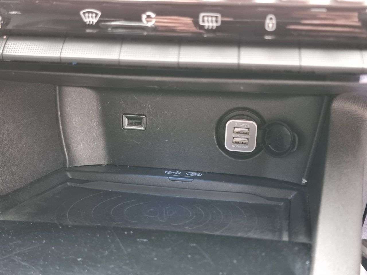 2018 PEUGEOT 5008 2018 PEUGEOT 5008