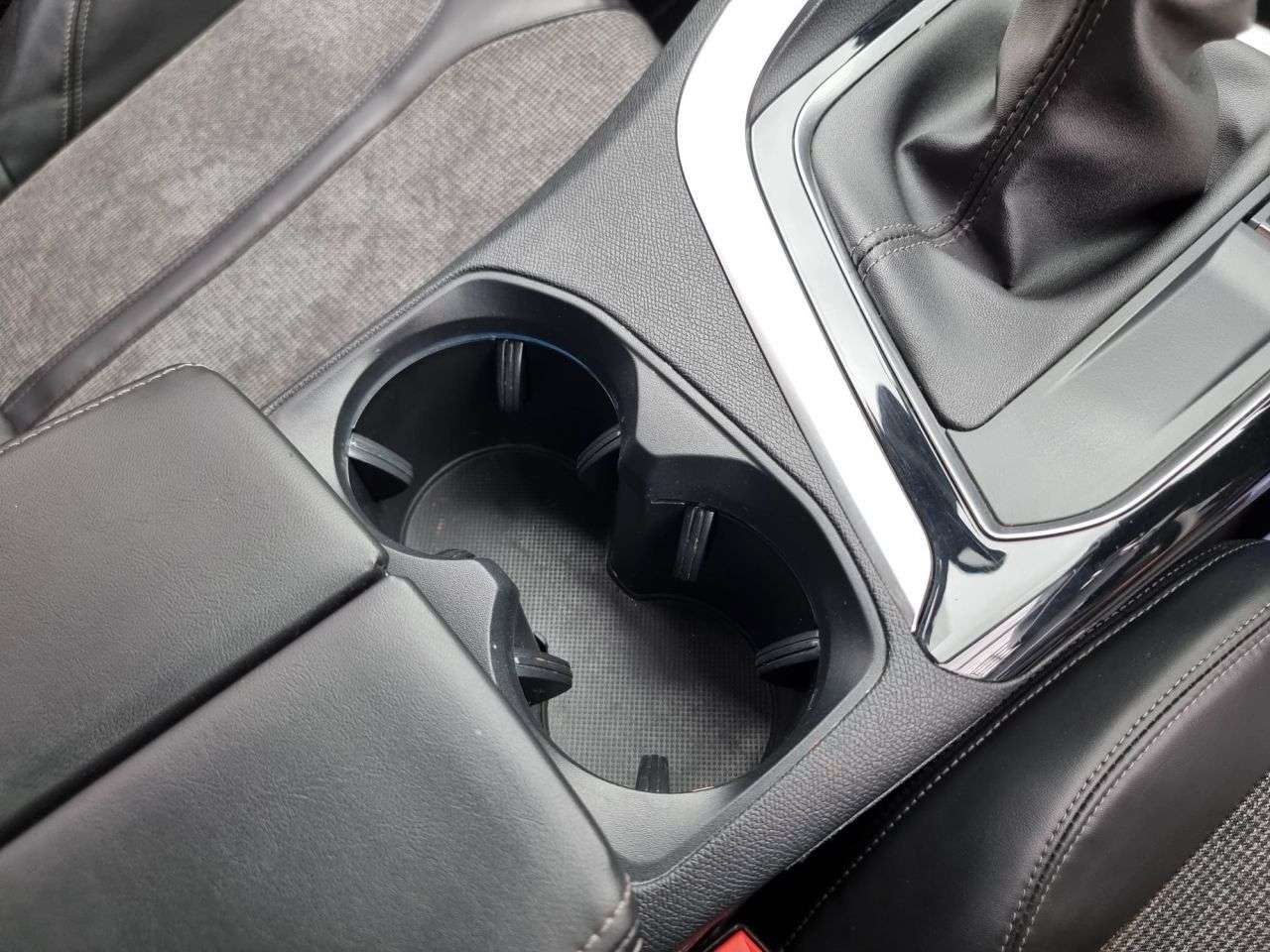 2018 PEUGEOT 5008 2018 PEUGEOT 5008