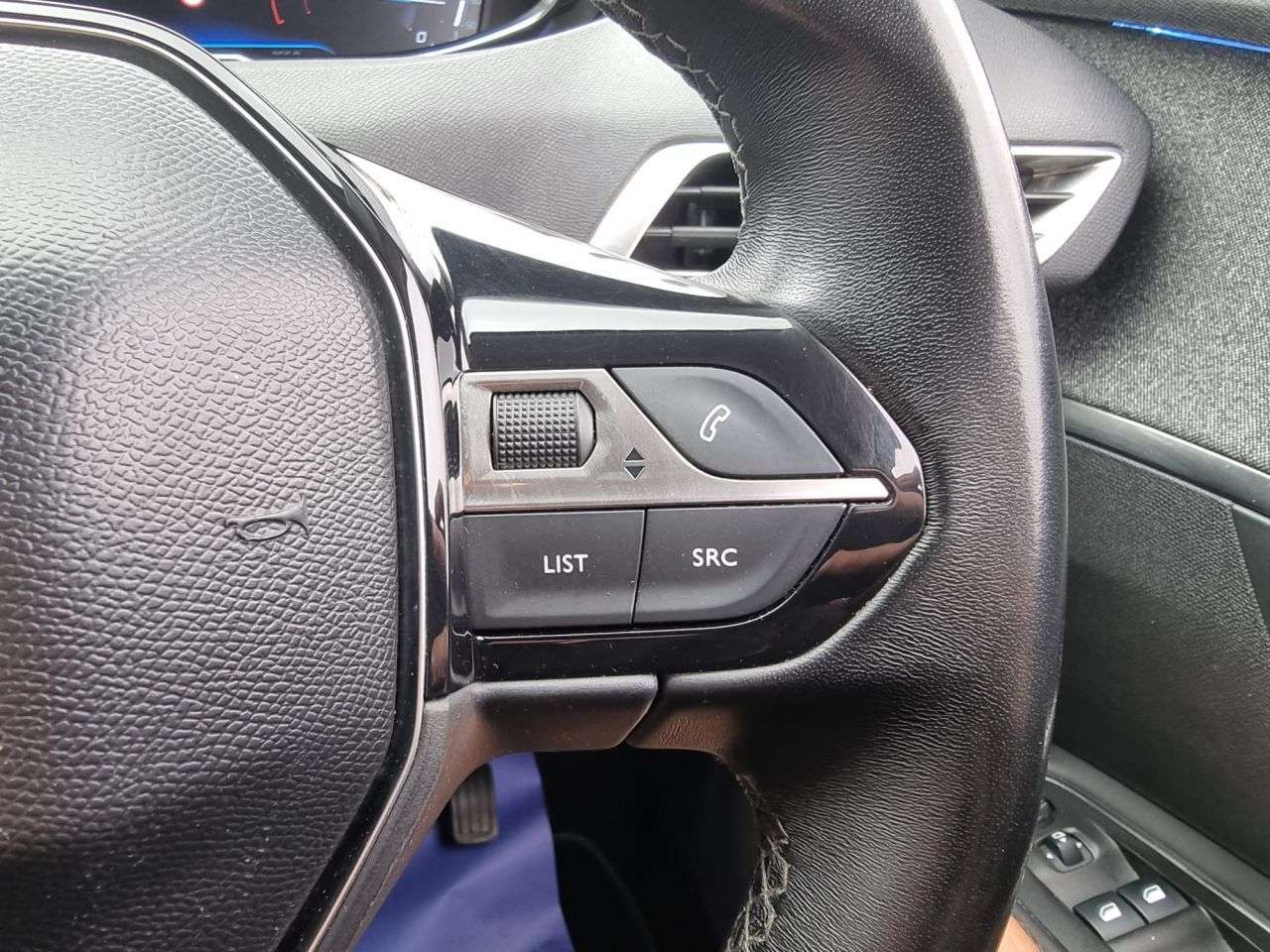 2018 PEUGEOT 5008 2018 PEUGEOT 5008