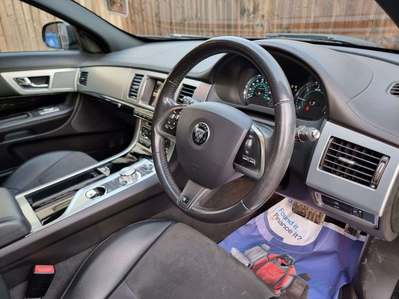 2014 JAGUAR XF 2014 JAGUAR XF