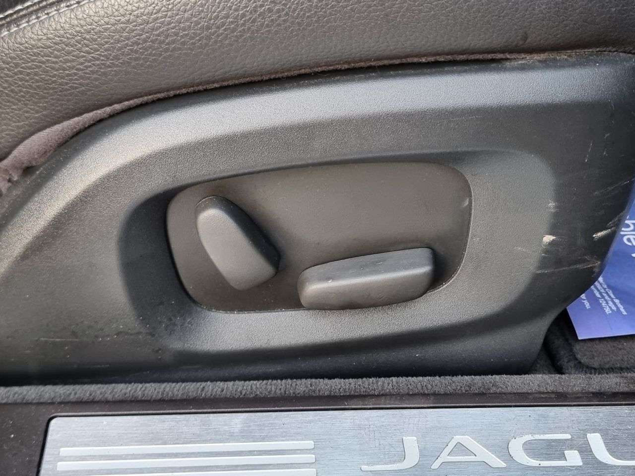 2014 JAGUAR XF 2014 JAGUAR XF