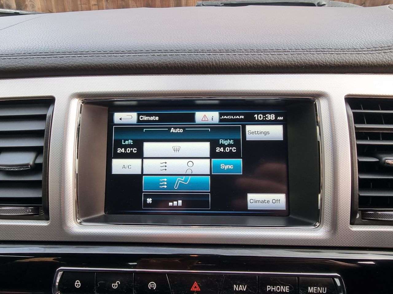 2014 JAGUAR XF 2014 JAGUAR XF