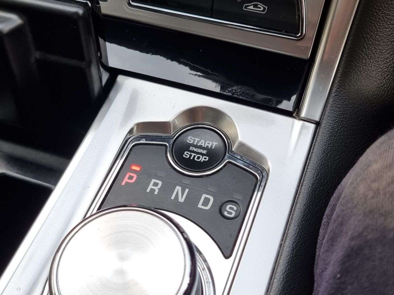 2014 JAGUAR XF 2014 JAGUAR XF