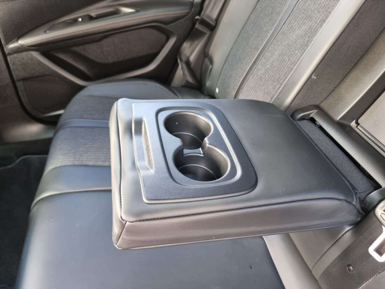 2018 PEUGEOT 3008 2018 PEUGEOT 3008