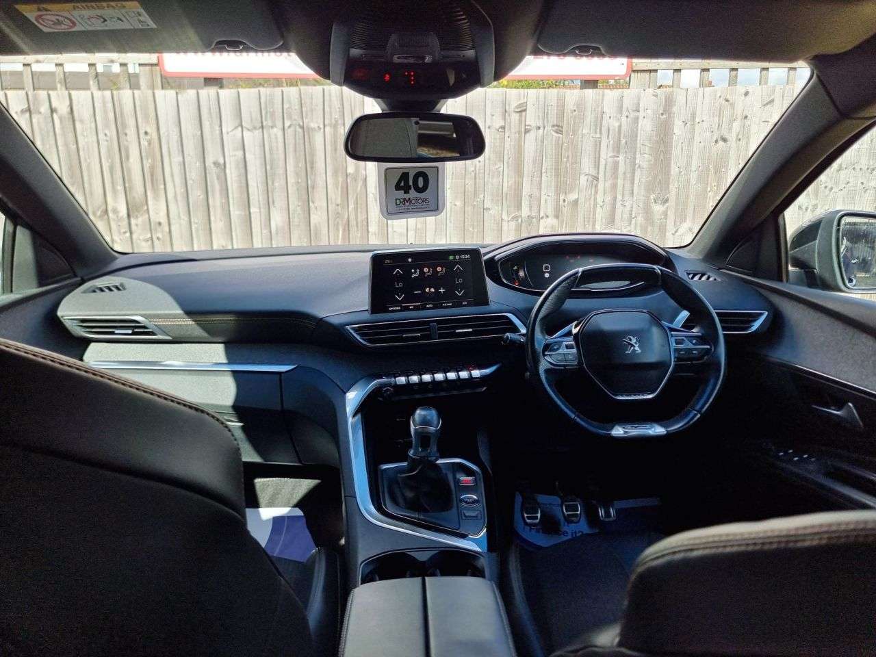 2018 PEUGEOT 3008 2018 PEUGEOT 3008