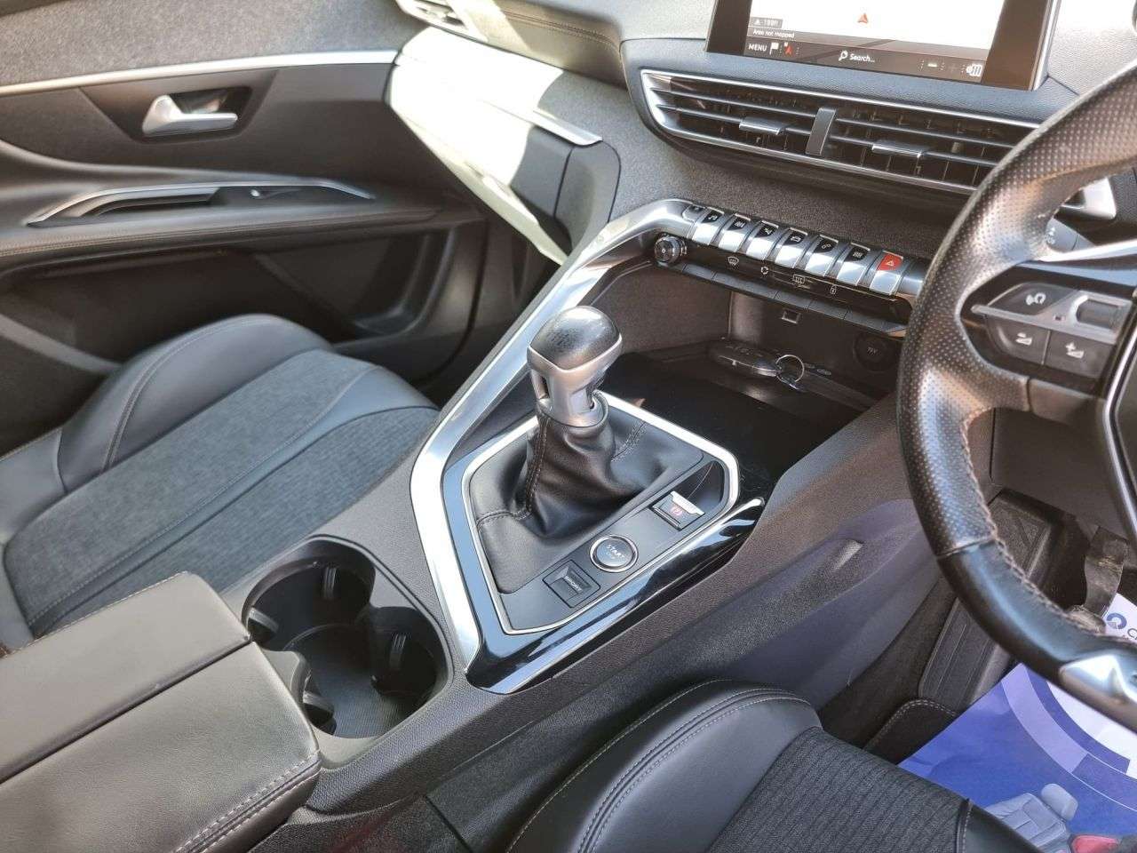 2018 PEUGEOT 3008 2018 PEUGEOT 3008