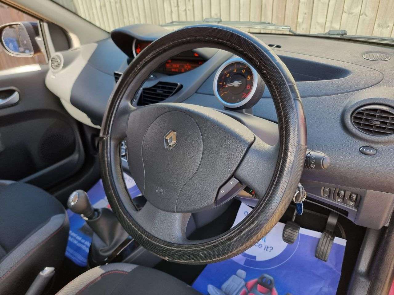 2012 RENAULT TWINGO 2012 RENAULT TWINGO