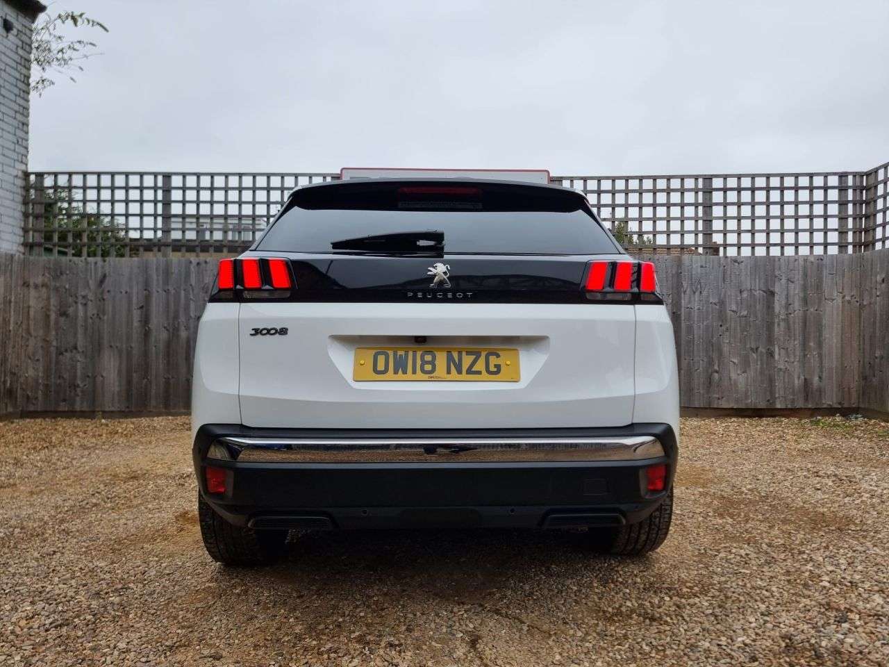 2018 PEUGEOT 3008 2018 PEUGEOT 3008