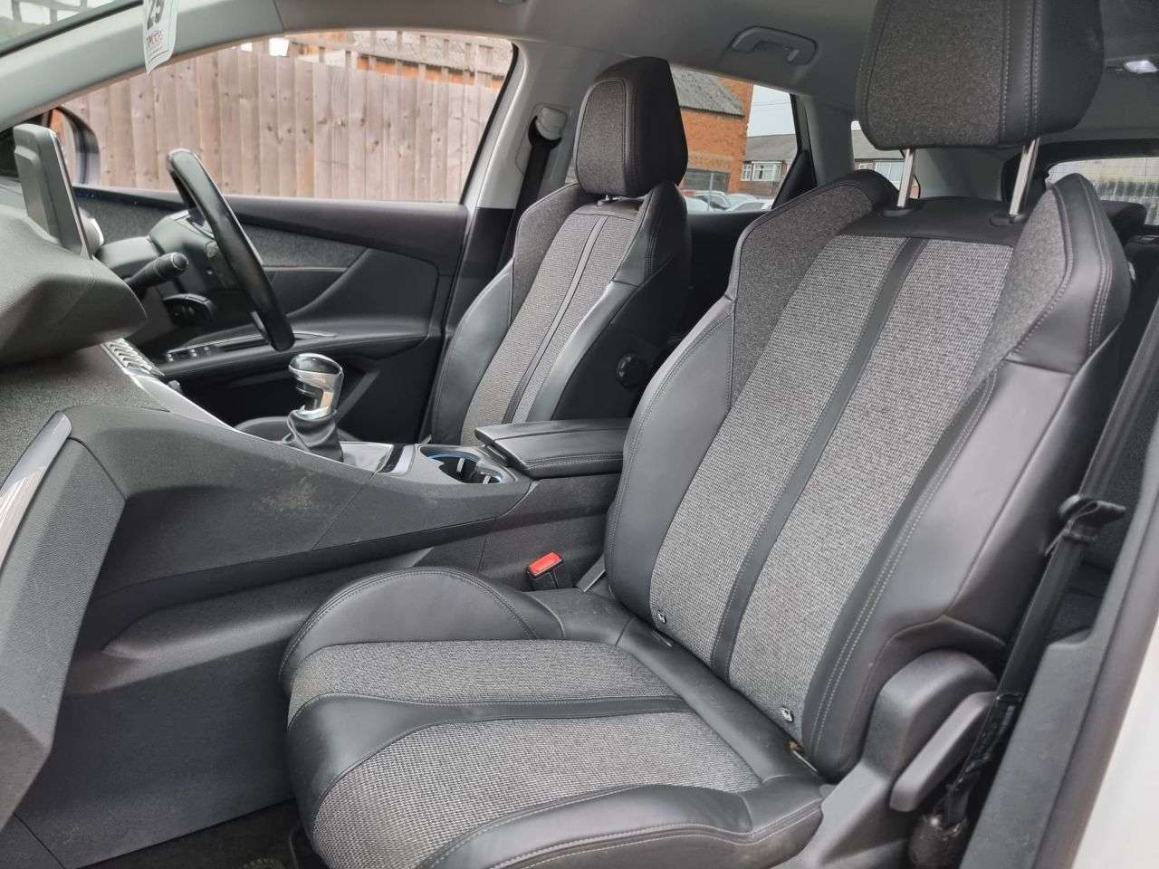 2018 PEUGEOT 3008 2018 PEUGEOT 3008