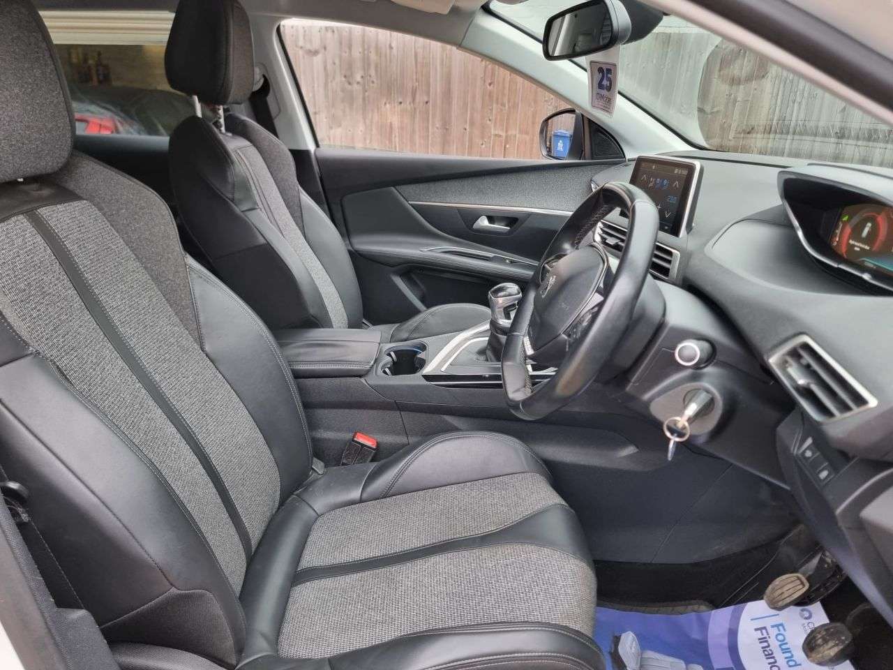 2018 PEUGEOT 3008 2018 PEUGEOT 3008