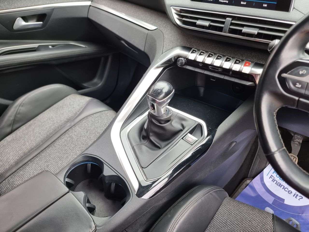 2018 PEUGEOT 3008 2018 PEUGEOT 3008