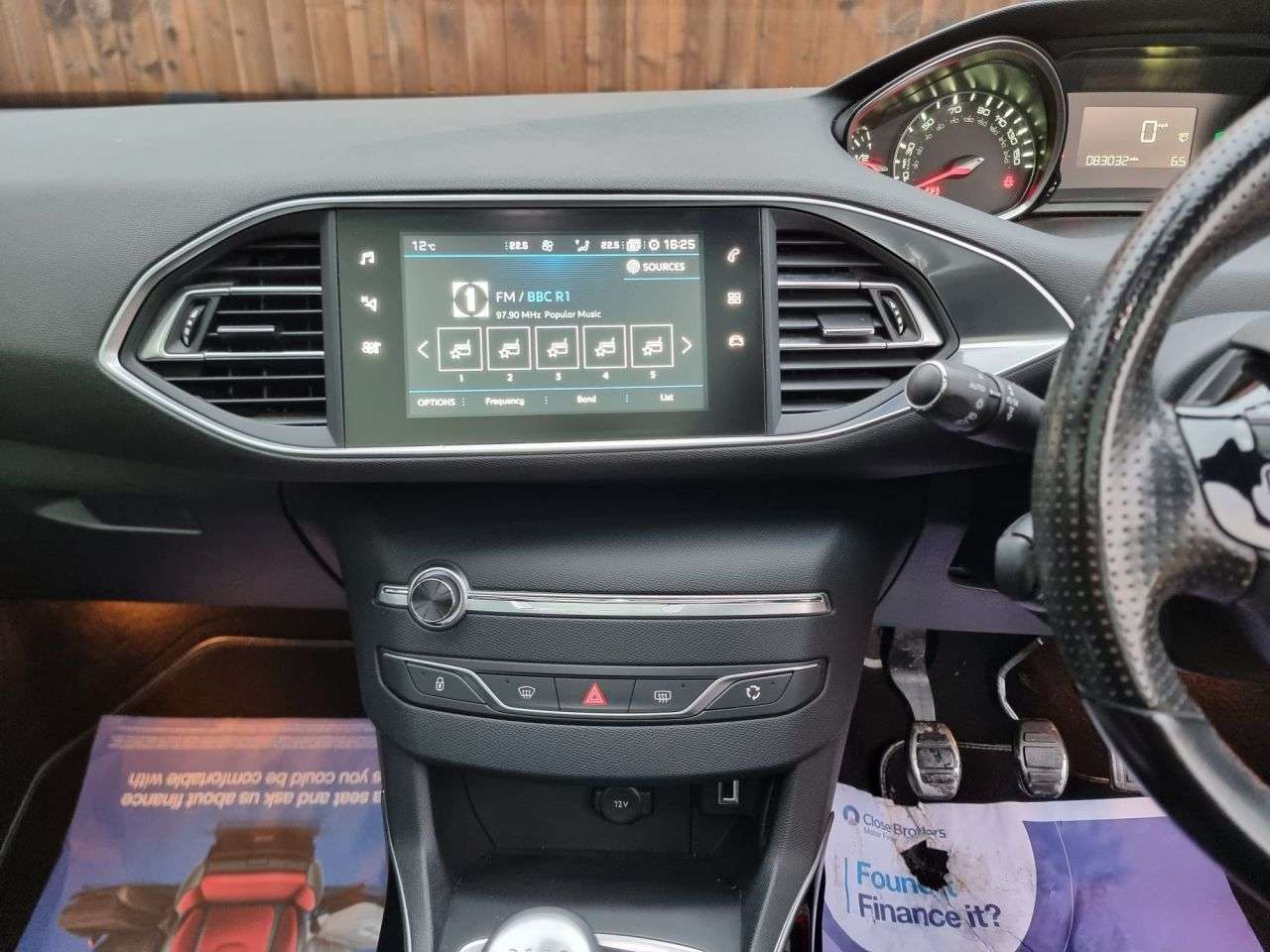 2017 PEUGEOT 308 SW 2017 PEUGEOT 308 SW