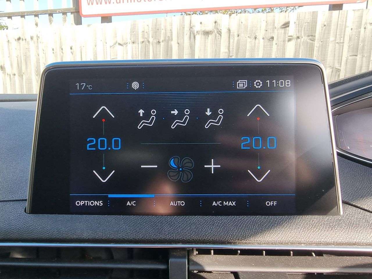 2020 PEUGEOT 3008 2020 PEUGEOT 3008